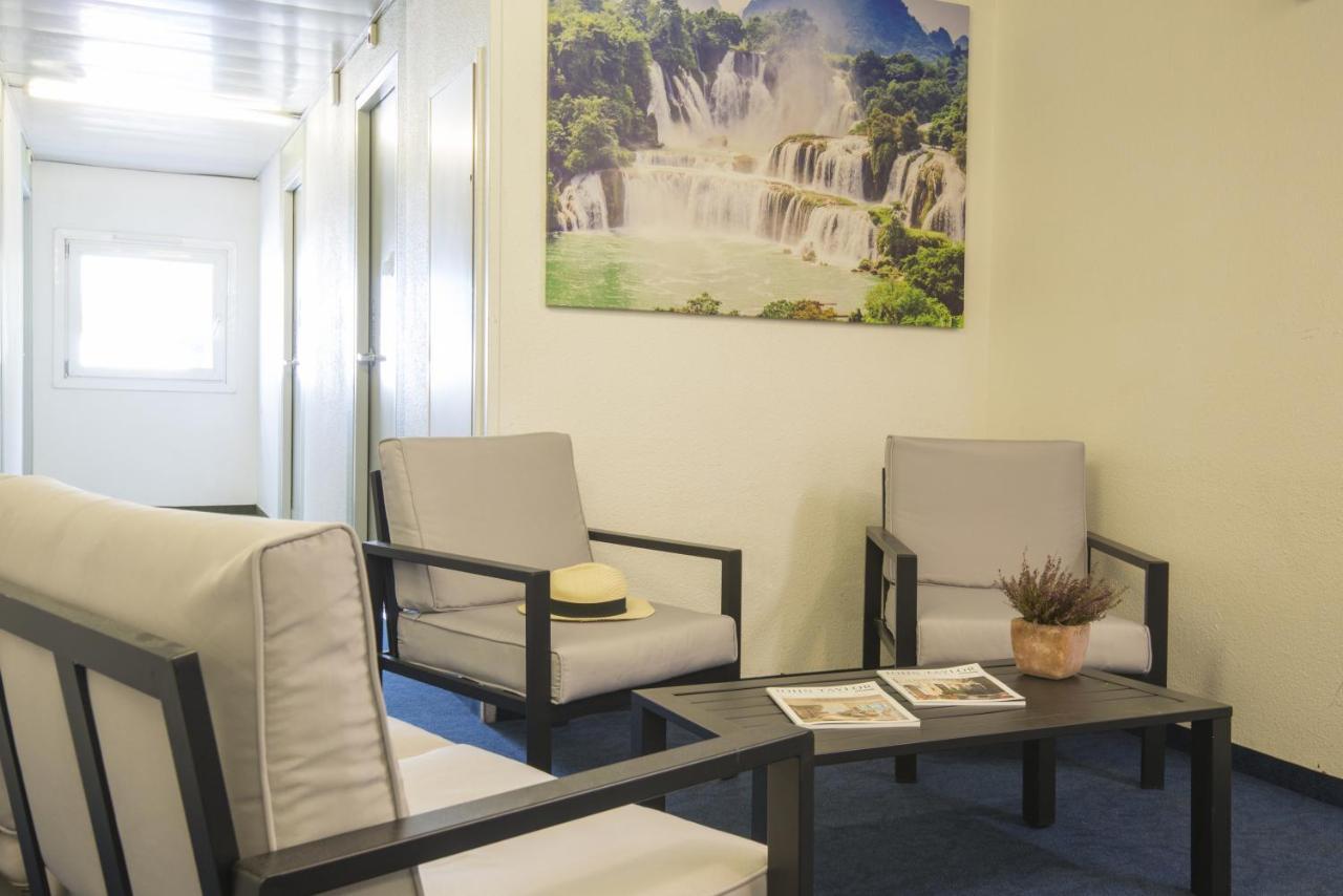 Ibis Budget Antibes Sophia Antipolis Vallauris Esterno foto