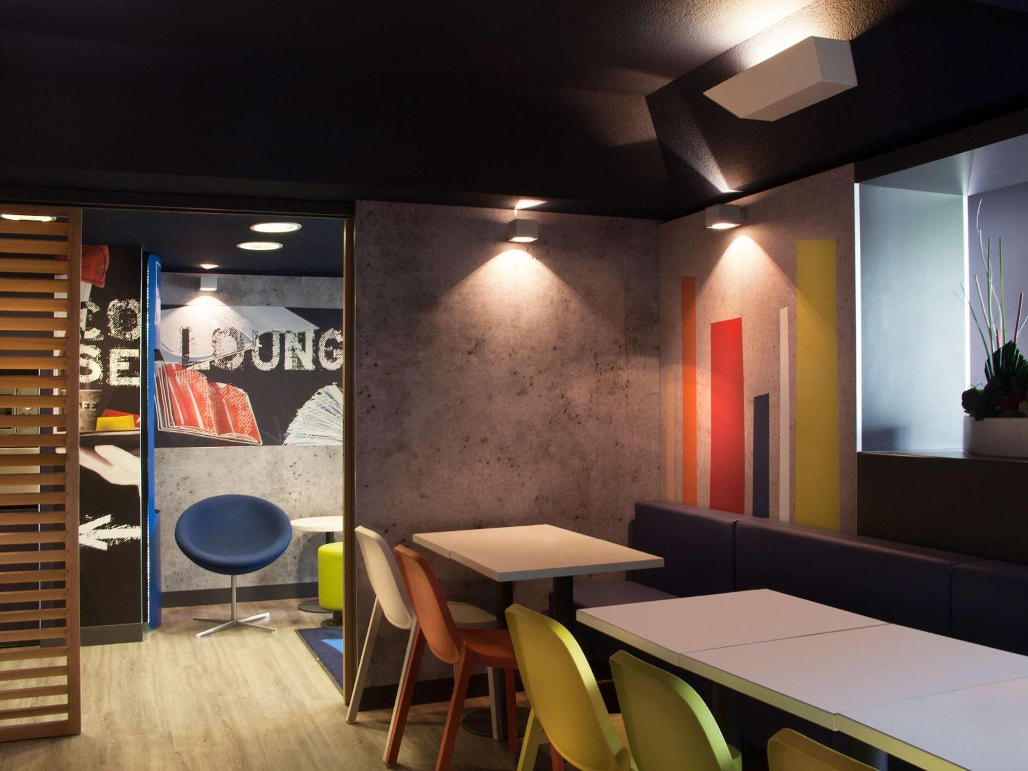 Ibis Budget Antibes Sophia Antipolis Vallauris Esterno foto